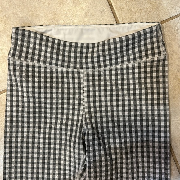 The Upside Masilda Black and White Gingham Athletic Leggings S - Picture 5 of 8